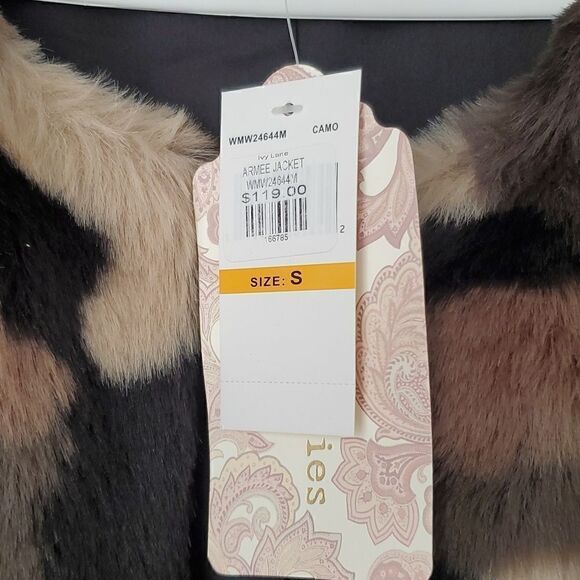 ✨️Band of Gypsies faux fur Camo Jacket, size Small, NWT ✨️ - Picture 3 of 8